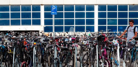 1-bicicletario-amsterdam-2