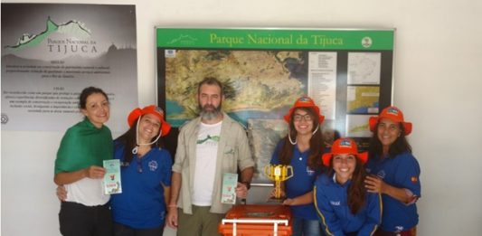 1-lixeira-anti-fauna-2