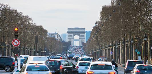 1-transito-paris-2