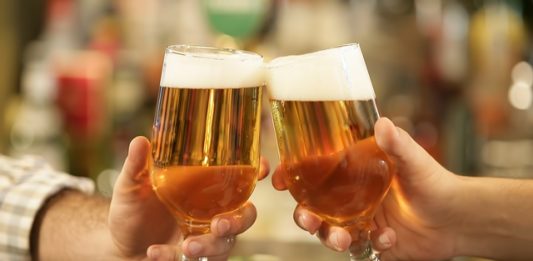 2-copos-cerveja-2