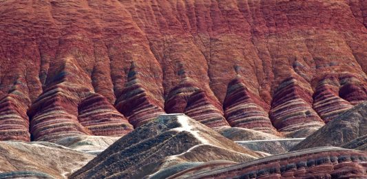 Depositphotos_40498011_lkirinaliza