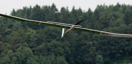 aviao-solar-2