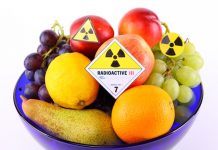foto de frutas com símbolo radioativo