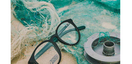 chilli-beans-lanca-linha-de-oculos-reciclados-feita-de-residuos-retirados-dos-oceanos